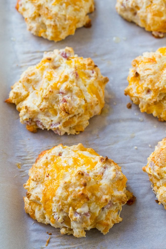 Easy Ham and Cheese Biscuits made with bits of ham and shredded cheddar baked right in