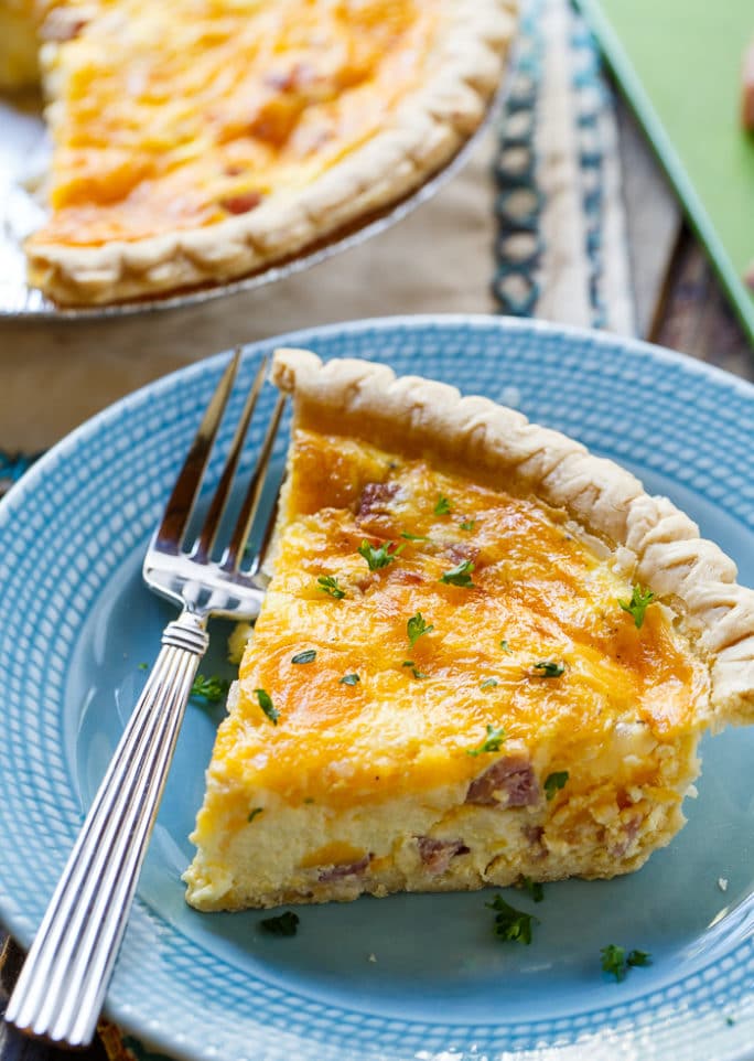 Easy Ham and Cheese Quiche- great way to use up leftover ham!