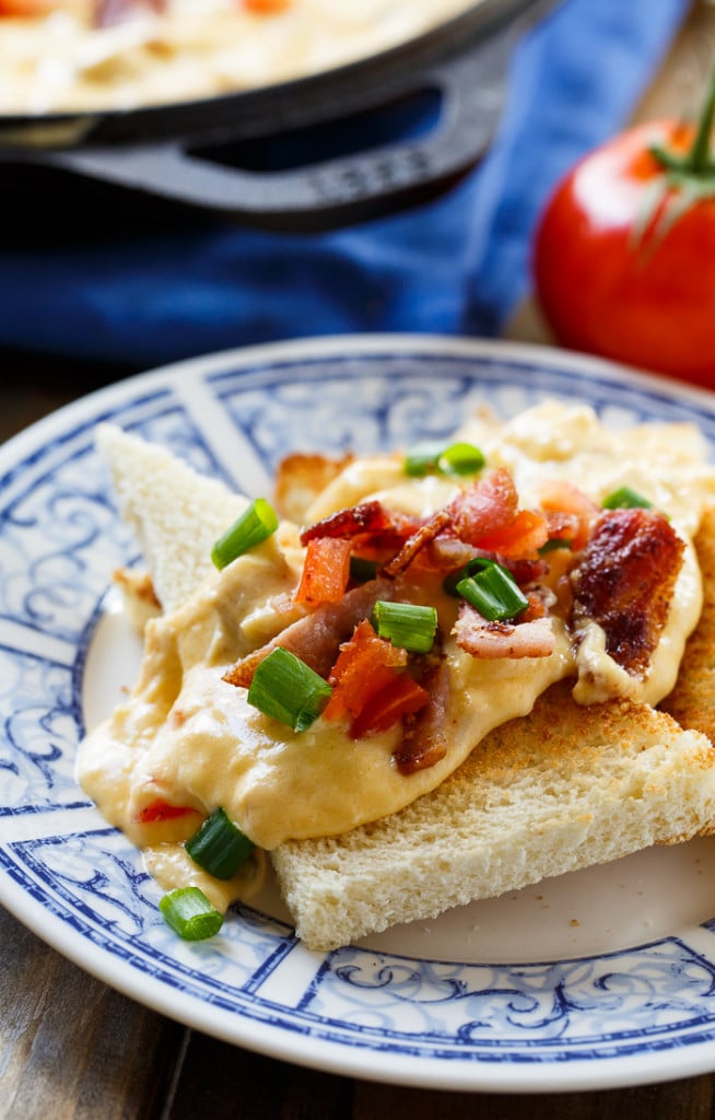 Hot Brown Fondue makes a great Kentucky Derby Part appetizer!