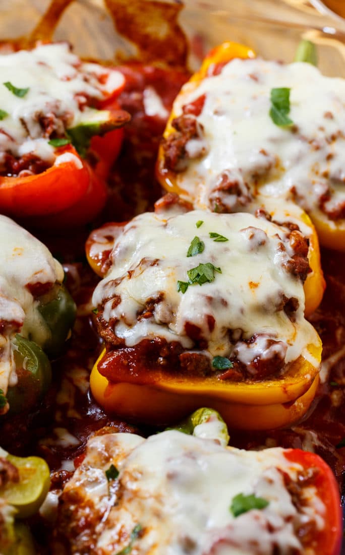 Lasagna Stuffed Peppers- a low carb way to enjoy lasagna.