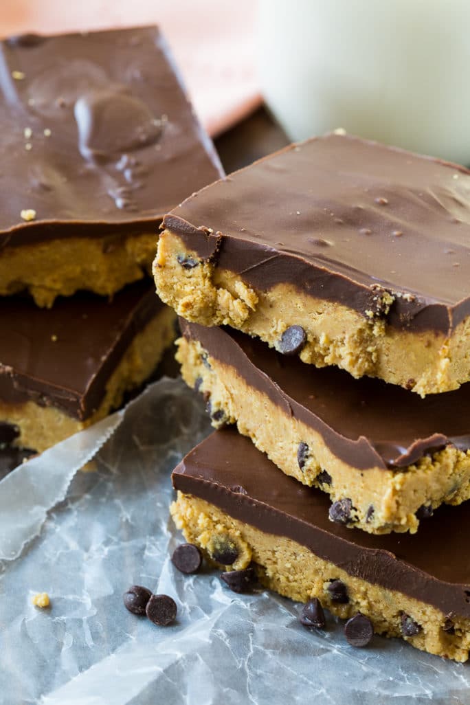 No-Bake Chocolate Peanut Butter Bars are so easy to make for picnics and potlucks