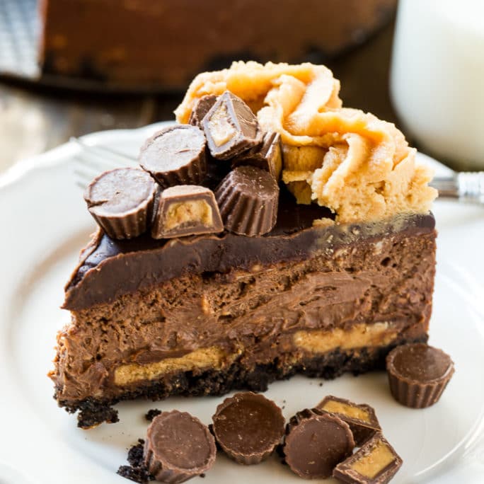 Chocolate Peanut Butter Cup Cheesecake - Spicy Southern Kitchen