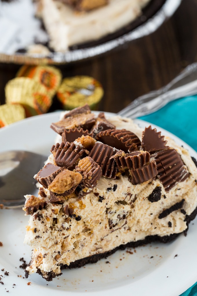 No Bake Peanut Butter Cup Pie in an oreo crust