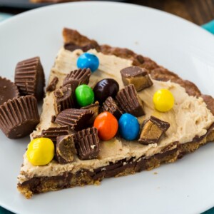 Peanut Butter Cup Dessert Pizza