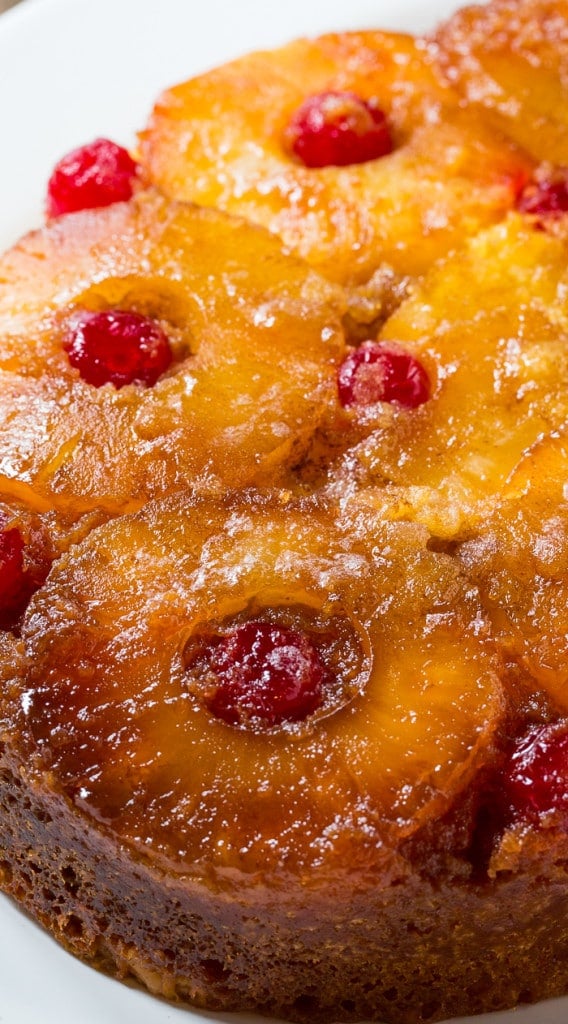 Slow Cooker Pineapple Upside Down Cake