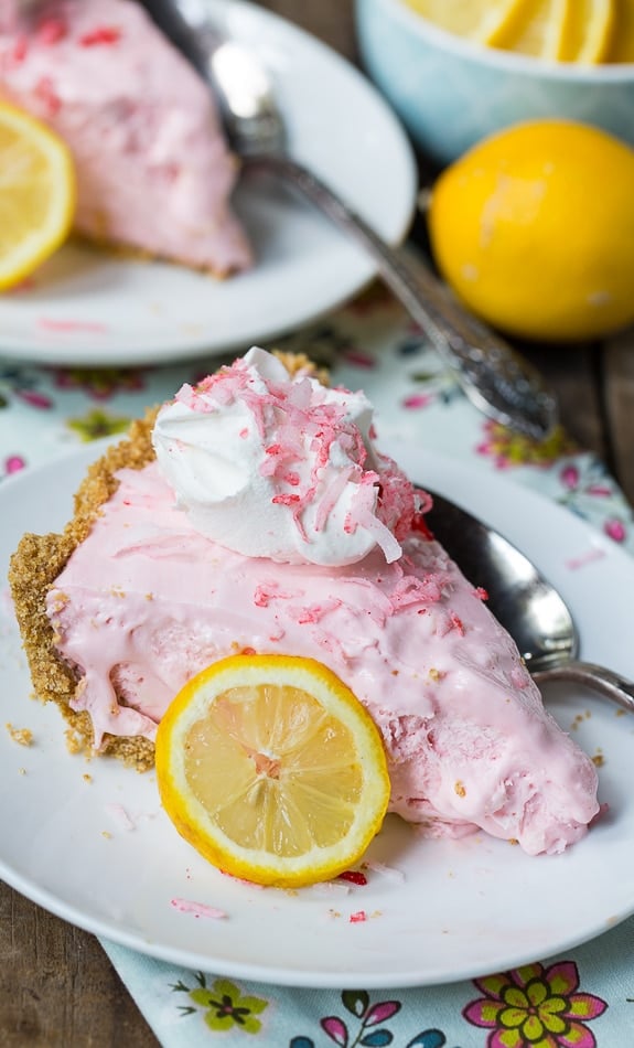 No Bake Pink Lemonade Pie. So easy, cool, and refreshing!