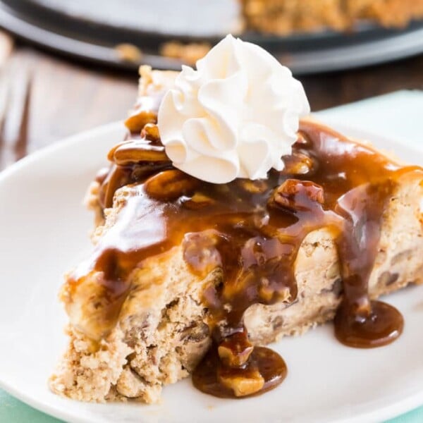 Pecan Praline Cheesecake