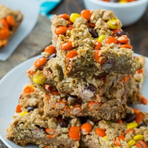 Reese's Pieces Peanut Butter Oatmeal Bars