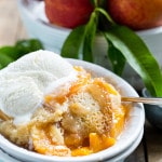 Slow Cooker Peach Cobbler
