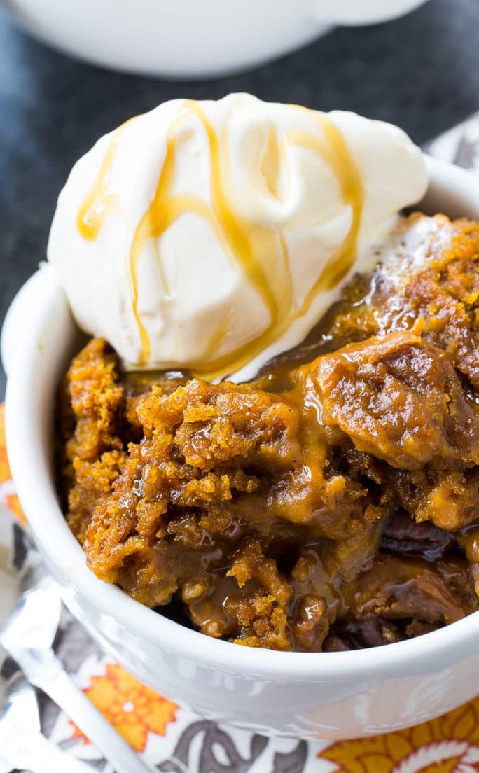 Slow Cooker Pumpkin Cake