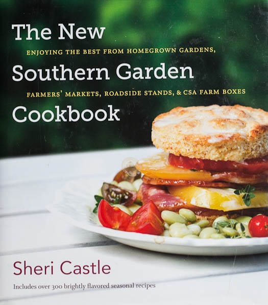 Southern Living Heirloom Recipe Cookbook: The food we love from the times  we treasure