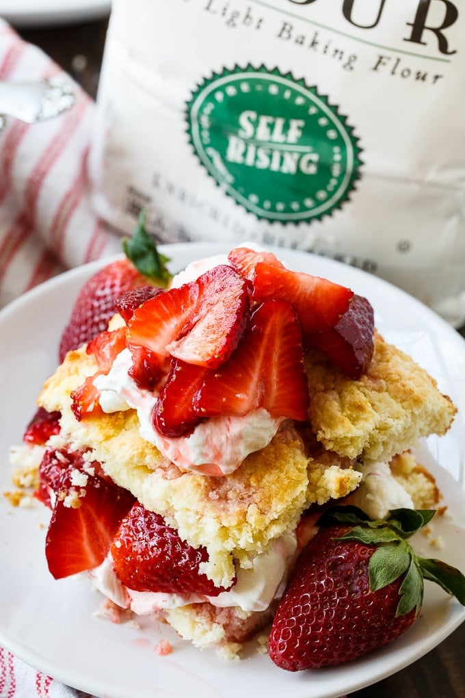 Easy Strawberry Shortcake- no rolling the dough or cutting biscuits!