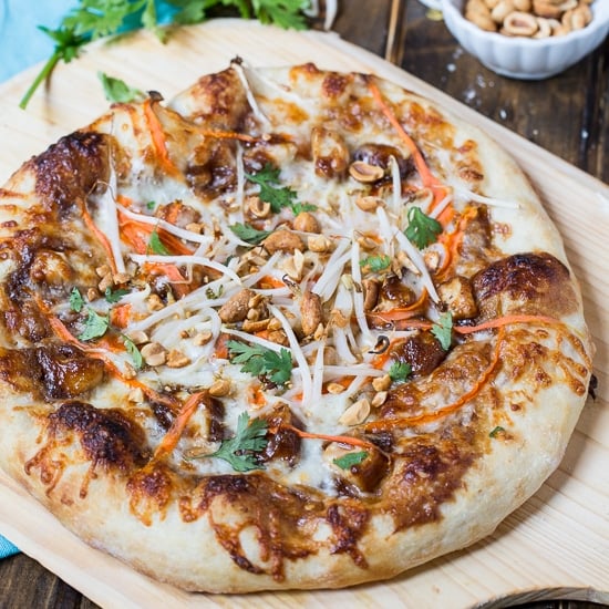 thai chicken pizza