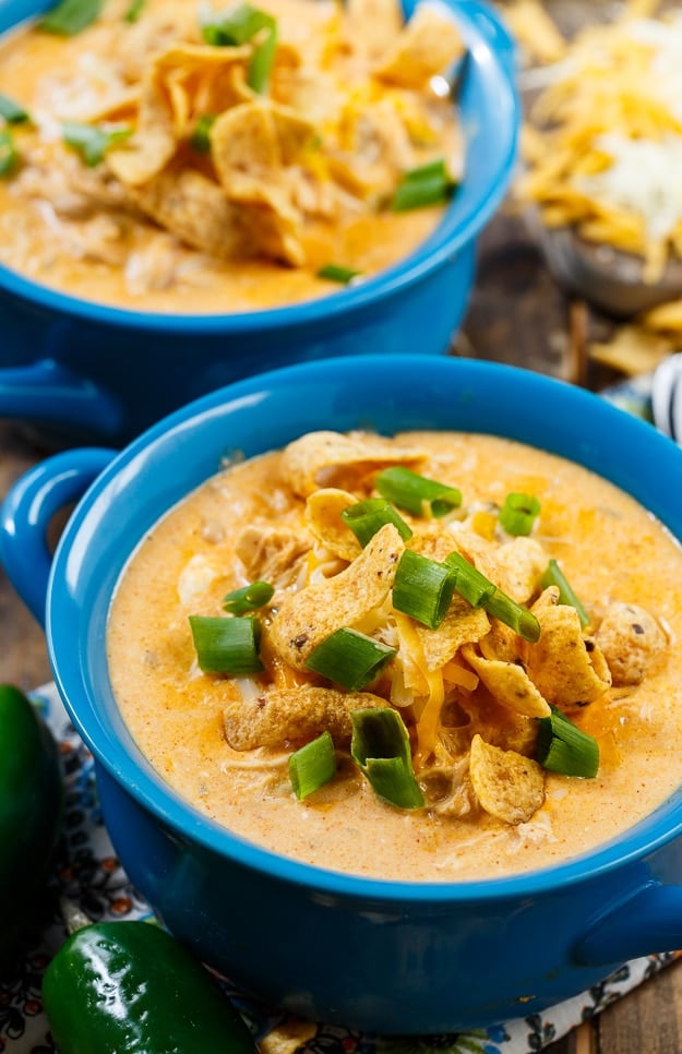 Slow Cooker White Chicken Chili Spicy Southern Kitchen
